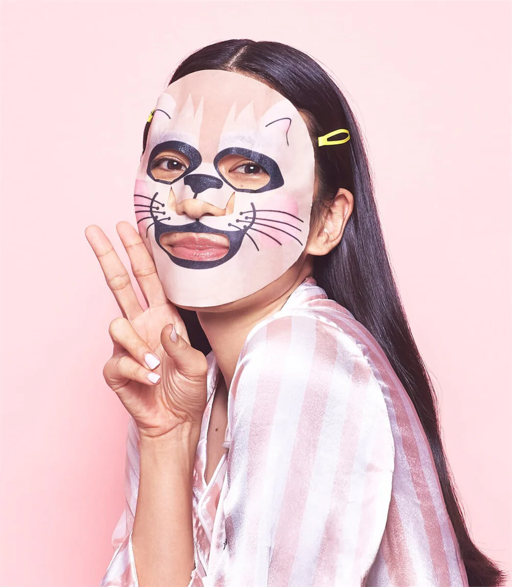 Cat Nap Brightening Face Mask - Image 3
