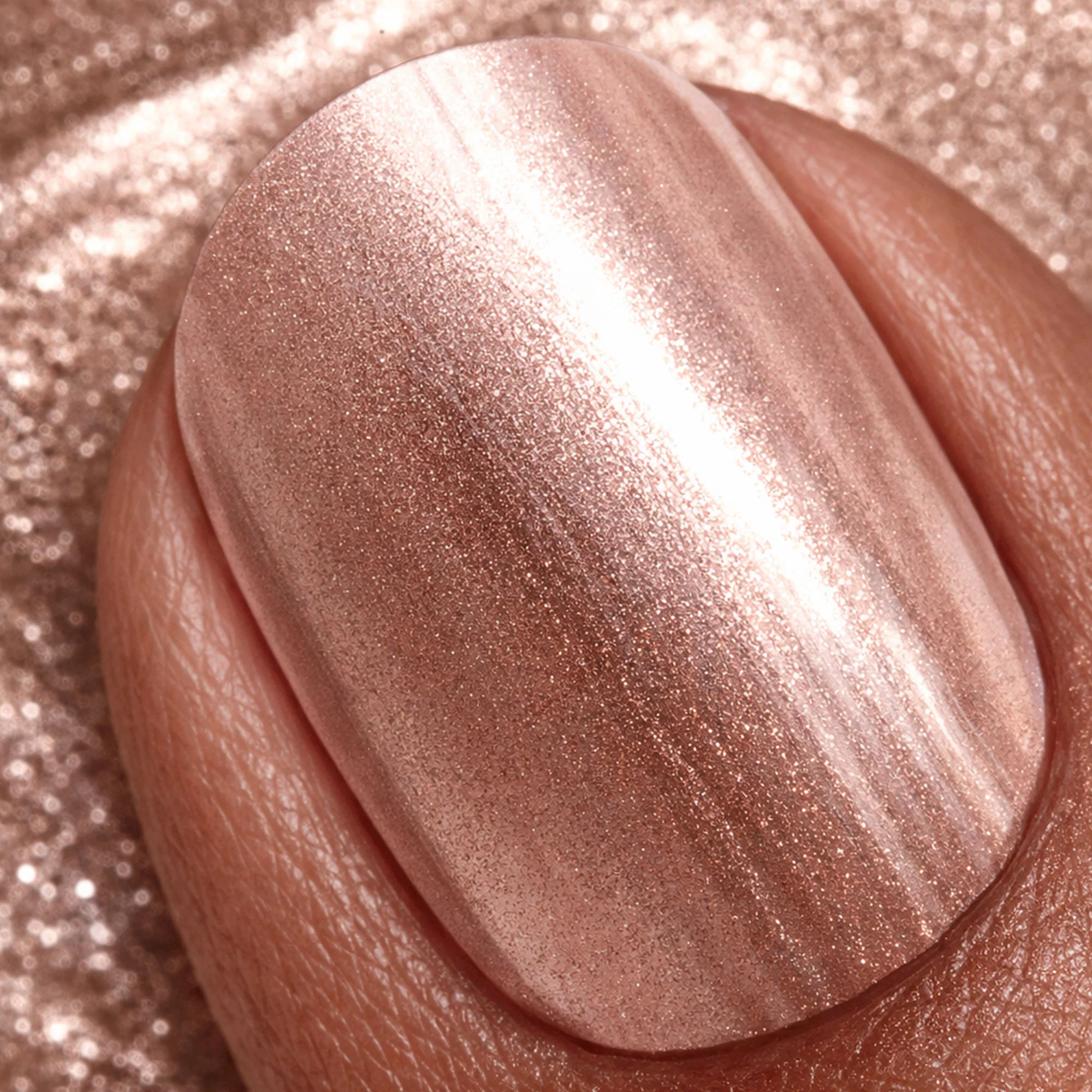 Crushin' On Chrome Mirror Chrome Nail Polish - Image 3