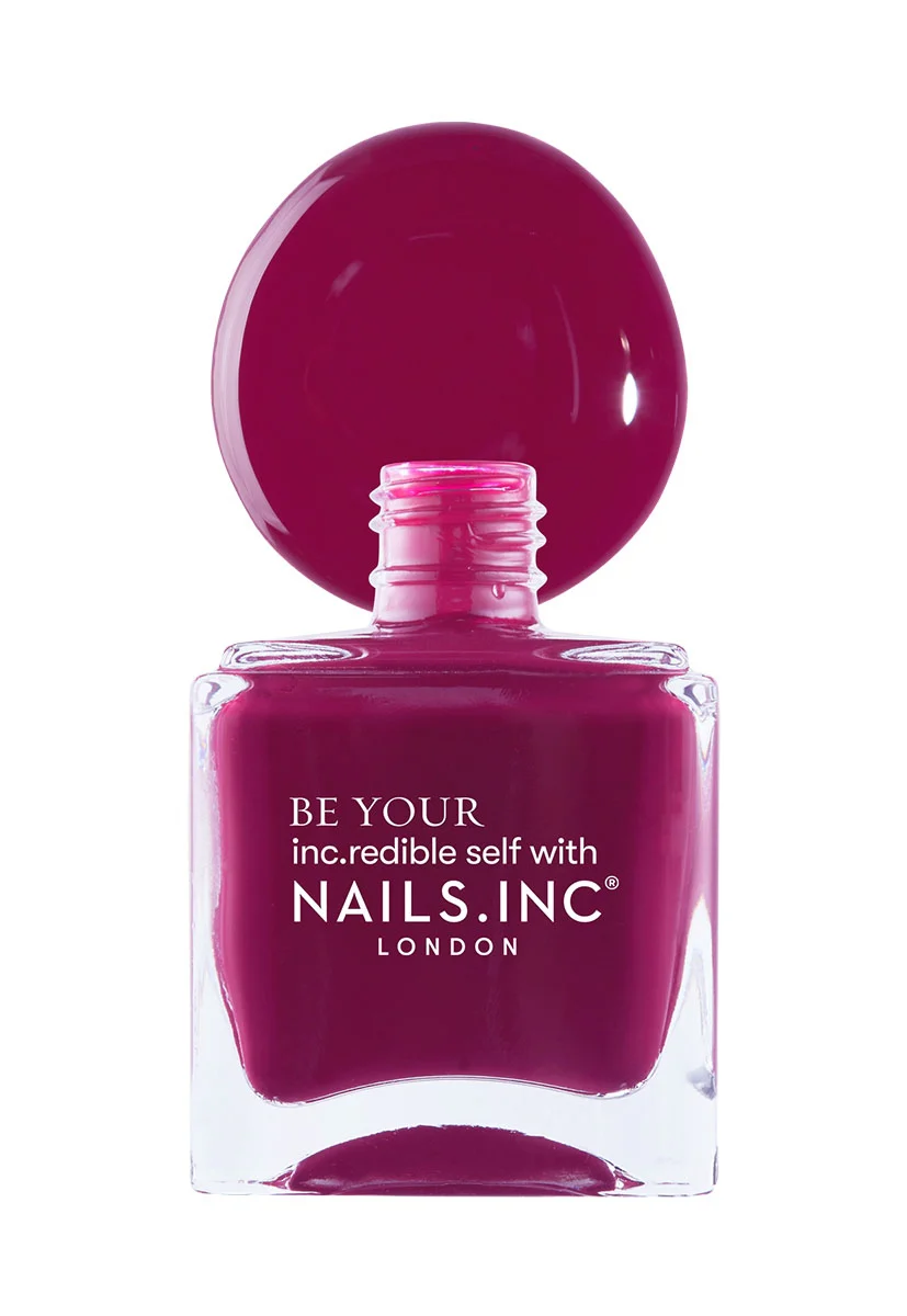 Leave Them On Red 4-Piece Nail Polish Set - Image 5