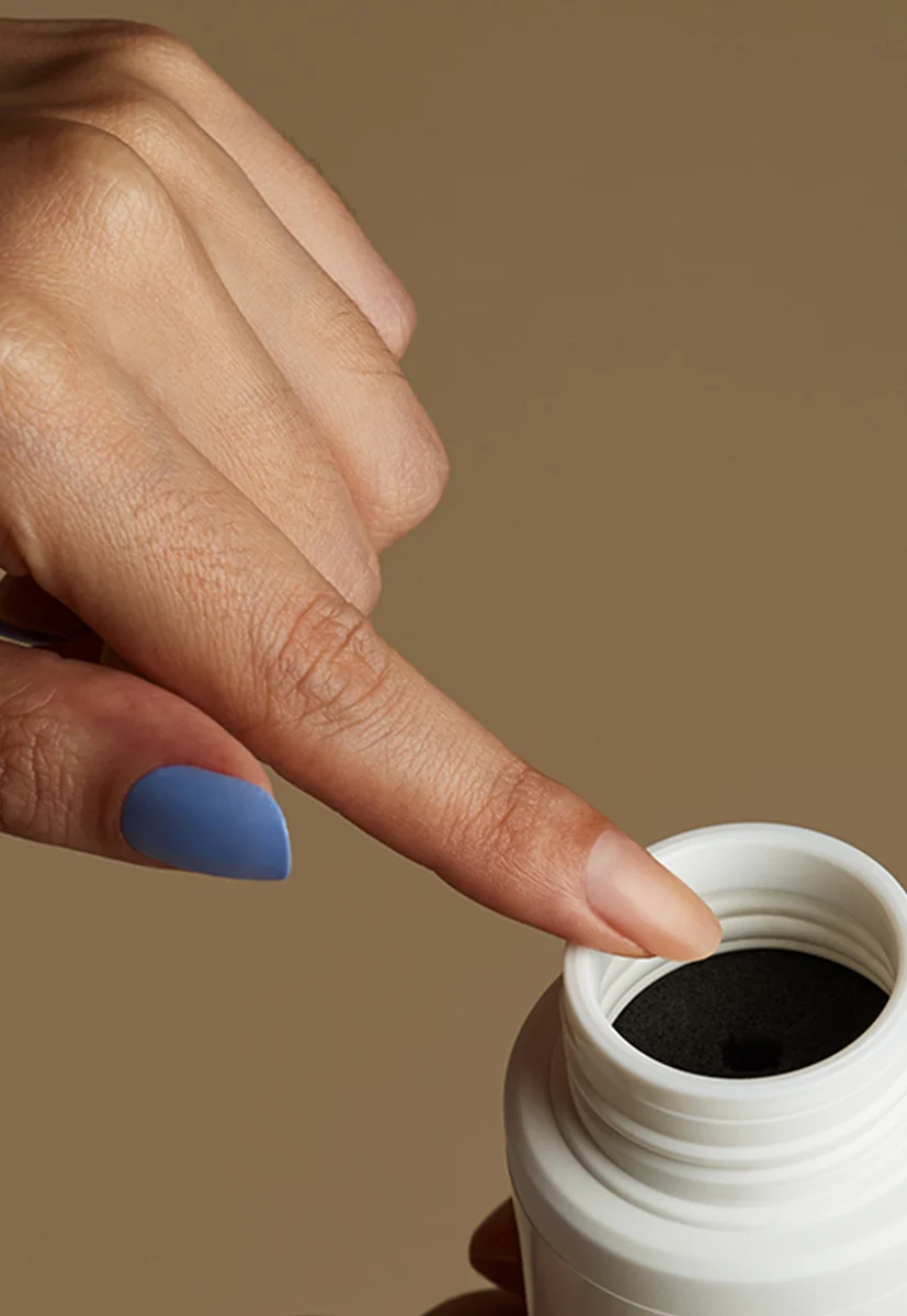 Powered by Collagen Nail Polish Remover - Image 2